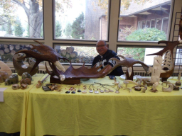 Dave Farnham and his carvings